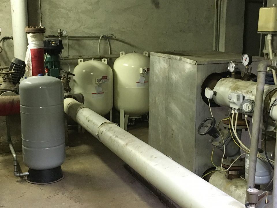 Installazione valvole e centrale termica